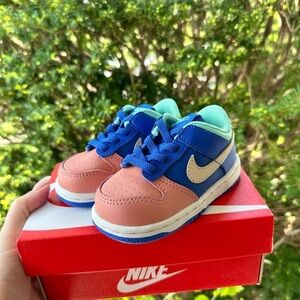 Toddler dunks